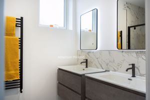 Photo 21- click for photo gallery